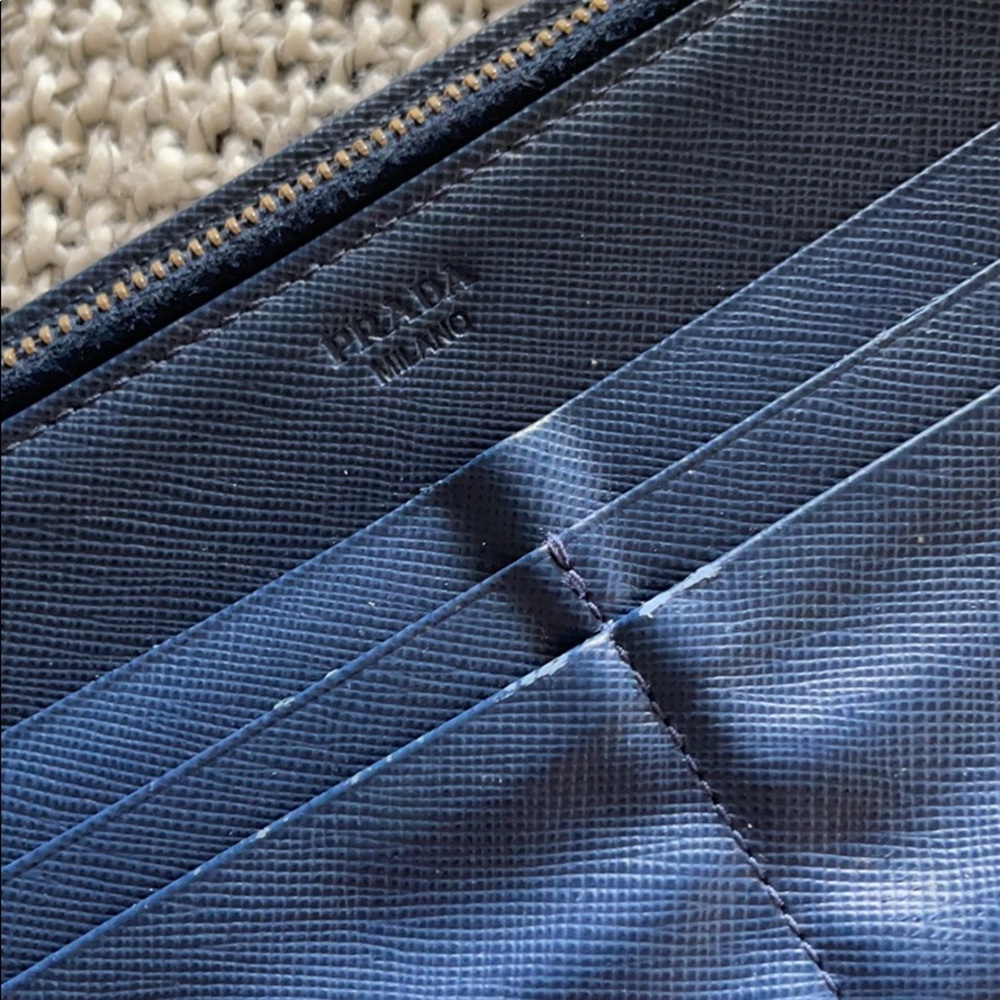 PRADA travel wallet - Picture 14 of 16